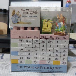 Discontinued Made In Japan The World Of Peter Rabbit Block Calendar Coll…